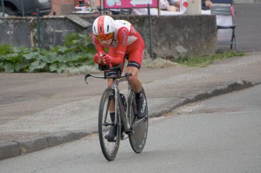 Saint Germain - Bourgogne Franche Comte - Fransa - 19 Eylül 2020: Guillaume Martin - Fransa Bisiklet Yarışı 2020 'deki son etaptan sonra Cofidis Takımı toplamda 11. sırada yer aldı.