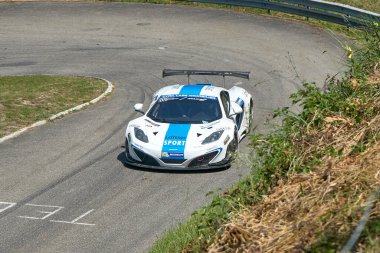 Vuillafans Echevannes - Bourgogne Franche Fransa Kontu - McLaren Mp4 12C Fransız Hillclimb Şampiyonası 'nda U dönüşü yapıyor - Sürücü Pierre COURROYE
