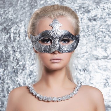güzel kız maske