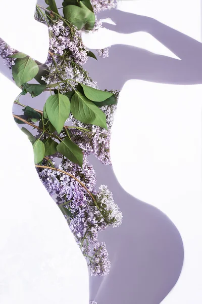 Kwiatowy woman.silhouette dziewczyna — Zdjęcie stockowe