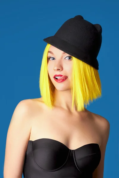 Smiling girl in hat.Yellow Hair — Stock Photo, Image