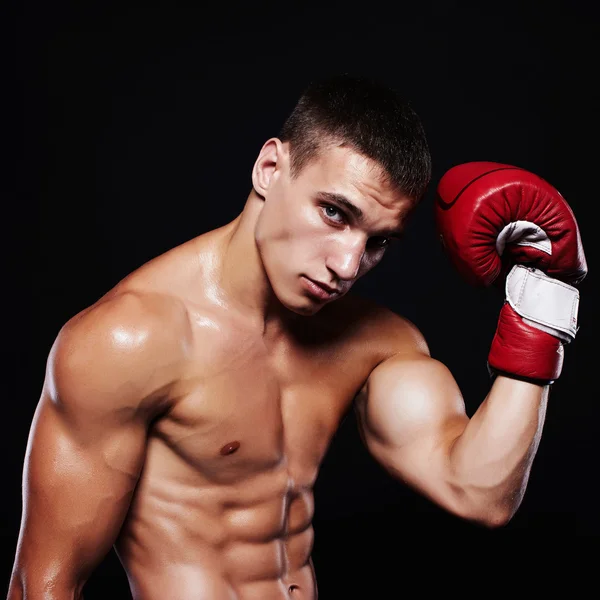 Hezký boxer muž v Boxerské rukavice — Stock fotografie
