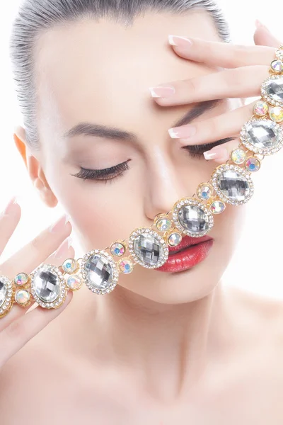 Fashion beautiful girl with jewelry — Stock Photo, Image