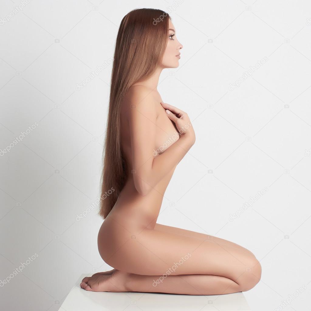 nude beautiful young woman