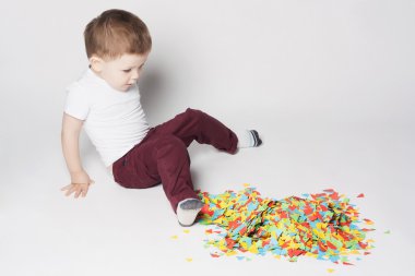 komik child.playing küçük çocuk