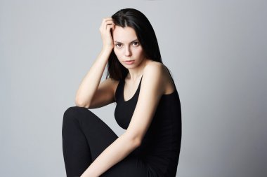 basit modeli kız