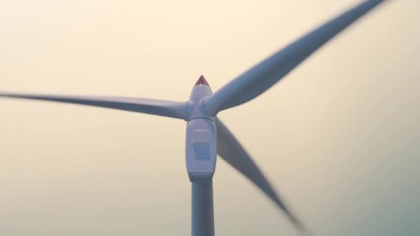 Las Turbinas Eólicas Generan Electricidad Representación Lazo Sin Costuras Turbinas — Vídeos de Stock