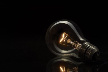 Ampul yenilik, kırmızı Parlatıcı arka plan