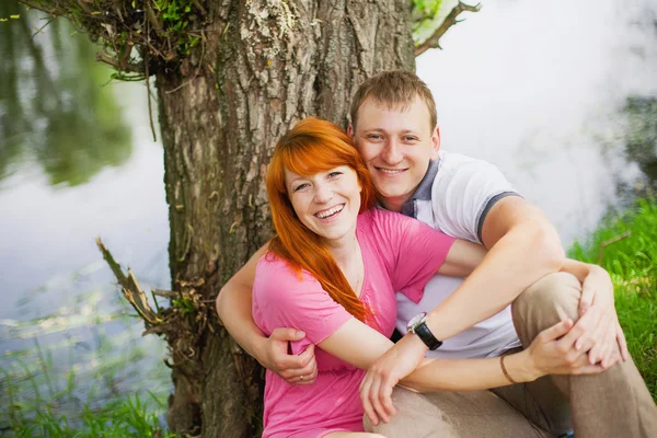 Hermosa pareja enamorada — Foto de Stock