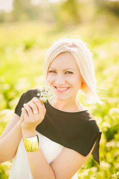 Lady having fun in spring or summer meadow — Stock Photo, Image