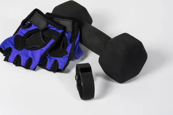 Actividad Fitness Tracker con mancuerna y guantes — Foto de Stock