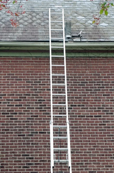 Ladder Against Slate Roof With Tools — Stock Photo, Image