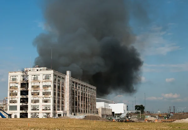 Warehouse Fire Smoke — Stock Photo, Image