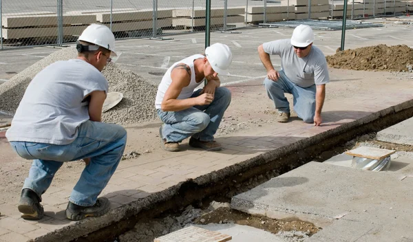 Running a Chalk Line — Stock Photo, Image