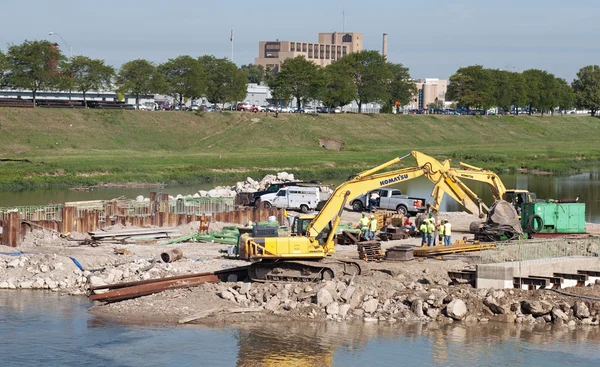 Bridge Construction Crew — Stock Photo, Image