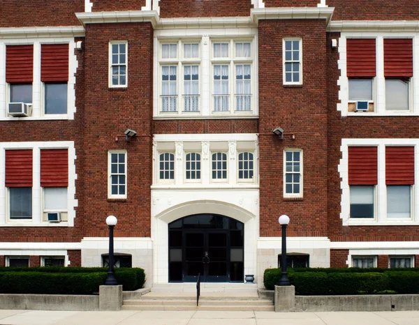 Catholic School ingången — Stockfoto