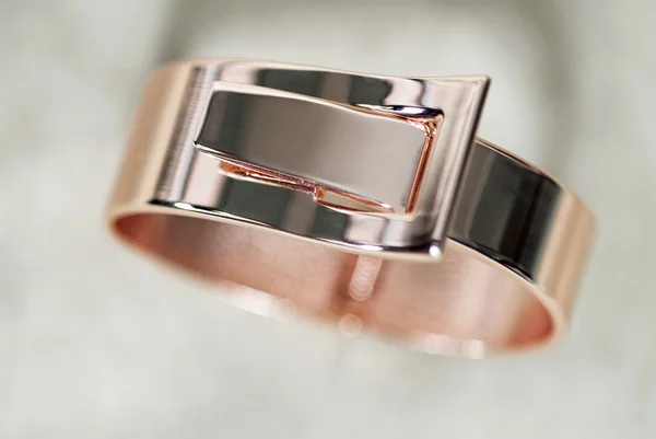 Rose Gold Bangle — Stockfoto