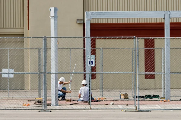 Workers Inspecting Pipe — Stock Photo, Image