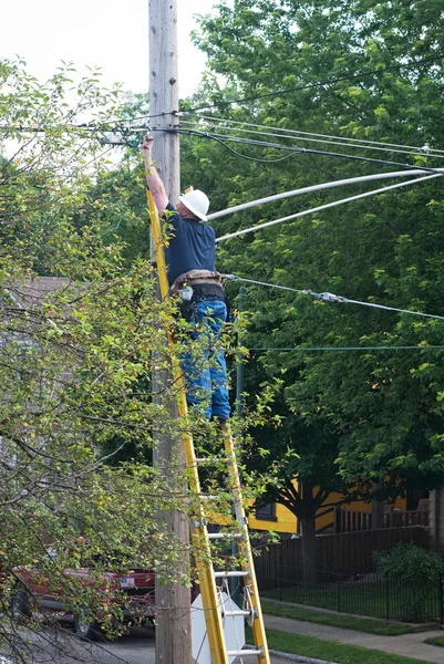 Cable Repairman — Stock Photo, Image