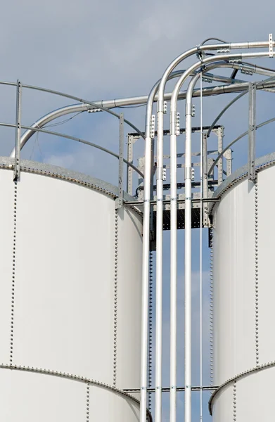 Storage Tank bränsleledningar — Stockfoto