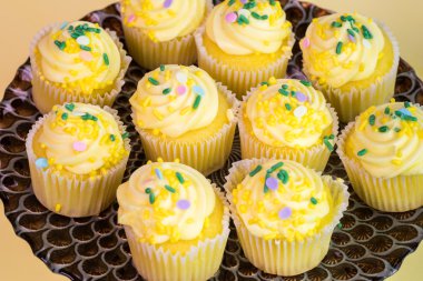 Paskalya yumurta çikolata Paskalya kek dekore.