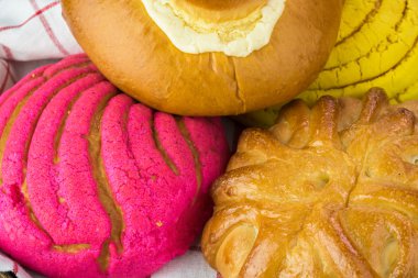 Çeşitli Meksika hamur işleri.