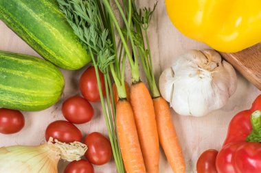 Turşu sebze için malzemeler.