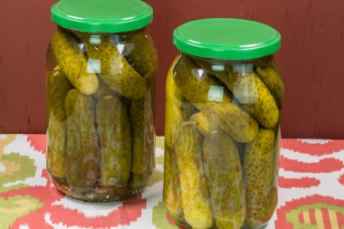 Dereotu turşu Cam Kavanoz.