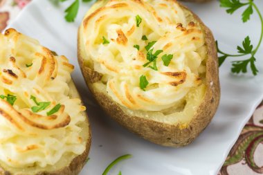 Krem sarımsak patates pişmiş iki kez.