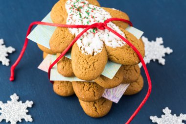 Noel zencefilli kurabiye hediye.