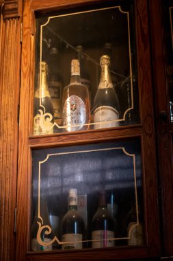 Buenos Aires, Arjantin 'deki kafenin içinde.