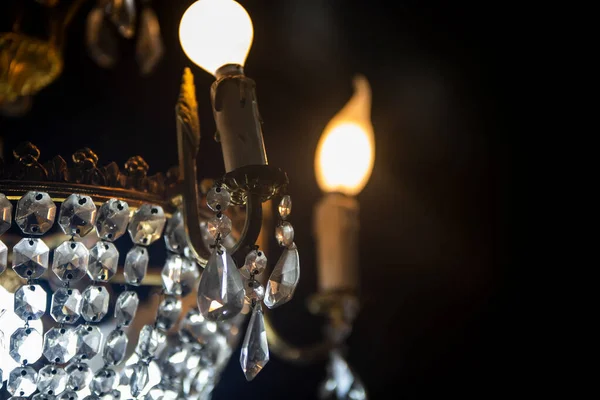Gyönyörű Luxus Csillár Éjszaka — Stock Fotó