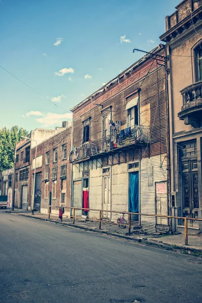 Vieux Bâtiment Abandonné Dans Ville — Photo