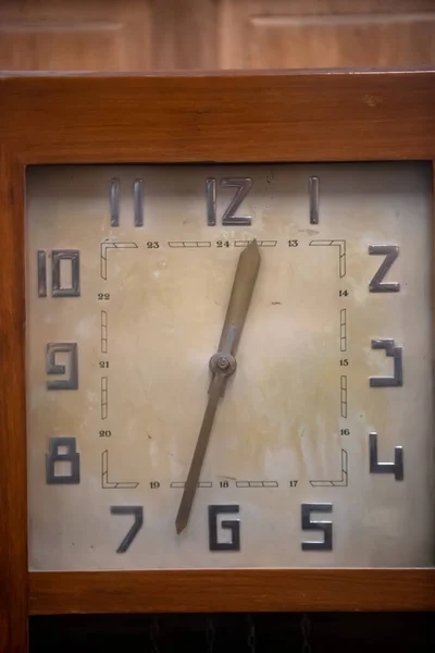 Старые Часы Стене — стоковое фото