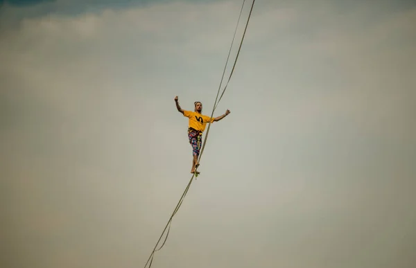 Buenos Aires Argentina Marzo 2019 High Wire Artist Walking Rope — Foto de Stock