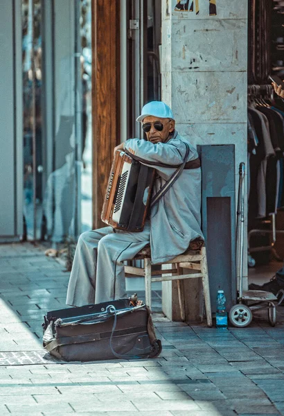 Natania Israel May 6Th Street Musician Playing Accordion — Fotografia de Stock