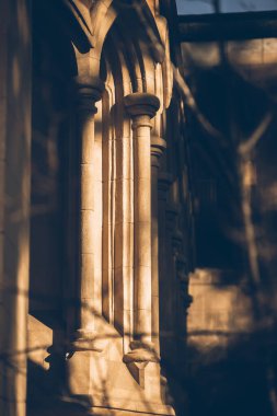 Eski şehrin en ünlü simgesi olan antik şehrin katedralinin içi.