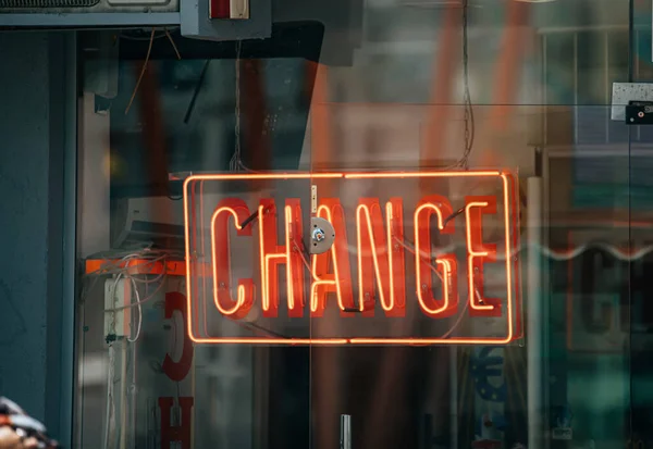 Signo Neón Con Cambio Palabra —  Fotos de Stock