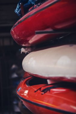 Tekneler için yeraltı otoparkı