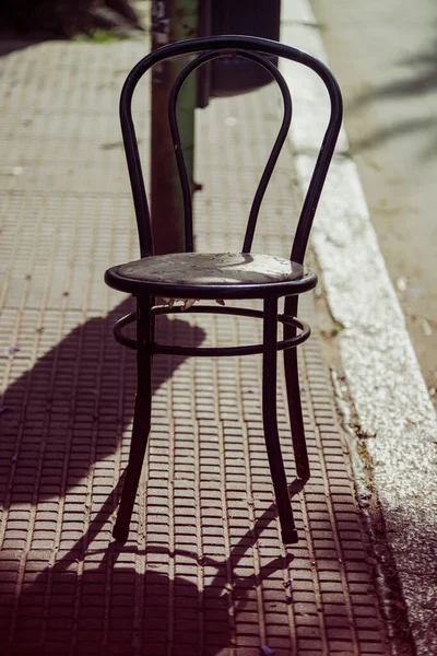 Vieille Chaise Dans Rue — Photo