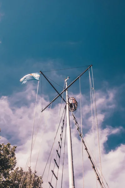 Ship Mast Sky Background — стоковое фото