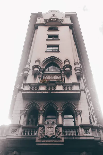 Detail Der Fassade Des Alten Historischen Gebäudes — Stockfoto