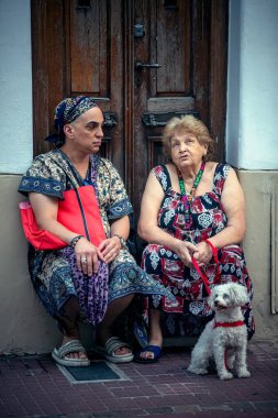 Buenos Aires, Arjantin 'de iki son sınıf öğrencisi.