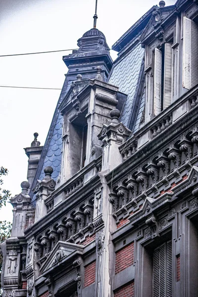 Dettaglio Della Facciata Del Vecchio Edificio Storico — Foto Stock