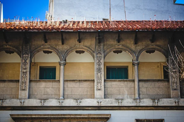 Fachada Del Antiguo Edificio Histórico —  Fotos de Stock