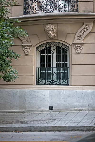 Detail Der Fassade Des Alten Historischen Gebäudes — Stockfoto