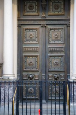 Eski tarihi bina dış ayrıntıları