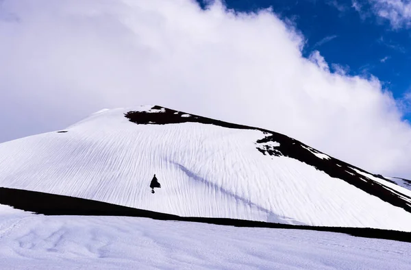 Dağlarda kayak kaldırma