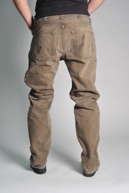 Gençlik kot üzerinde adam koymak