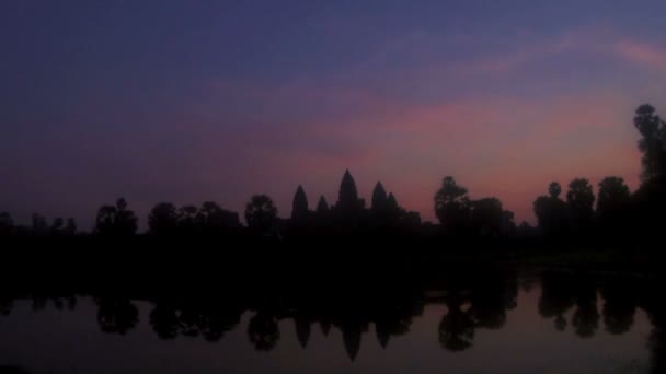 Angkor wat antes de la puesta del sol — Vídeo de stock